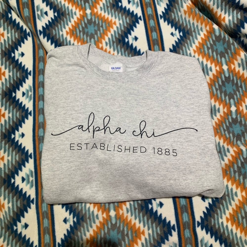 Womens Small Alpha Chi Omega Sweatshirt